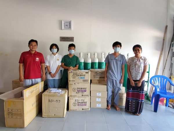 미얀마_약품지원활동008